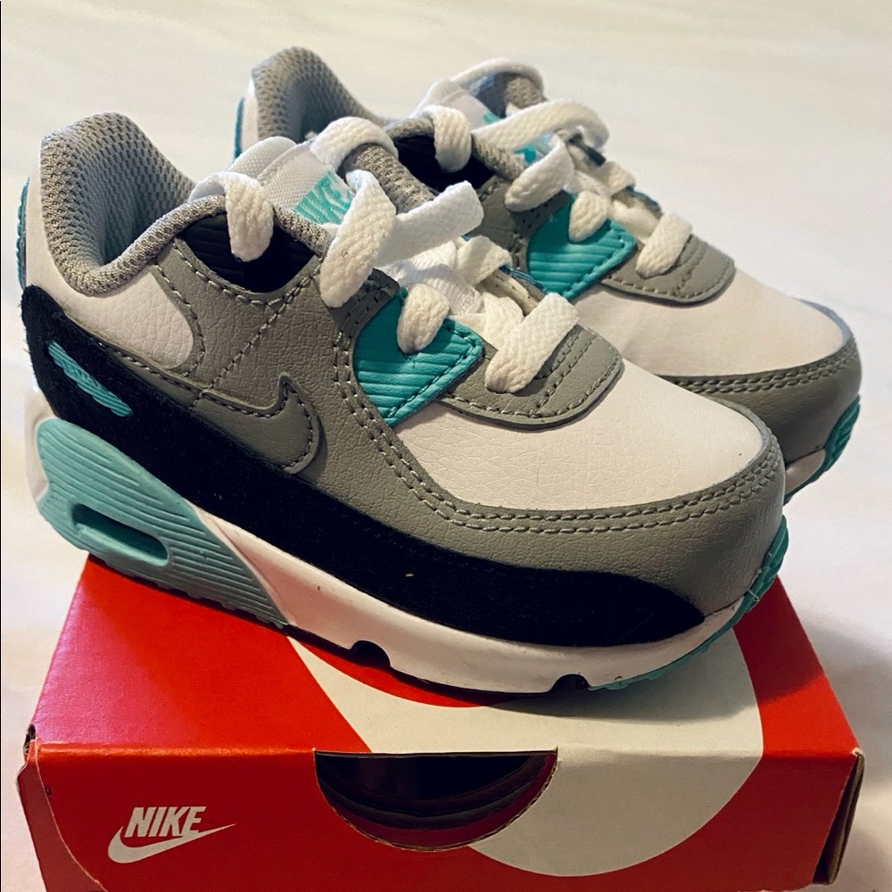 ❤️SOLD❤️ NIKE AIR MAX 90 LTR (TODDLER)